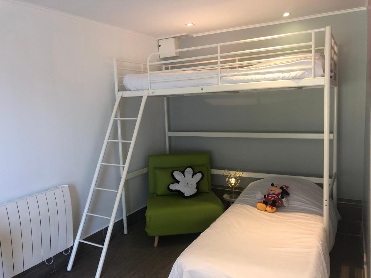 Chambres D'Hotes Poirier Bazin Montry Dış mekan fotoğraf